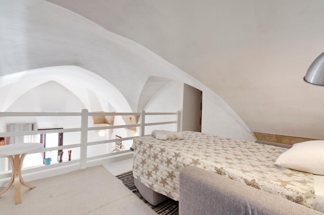 Ferienwohnung Mesagnesi 6 - Loft Centro Storico Sit Lecce Exterior foto